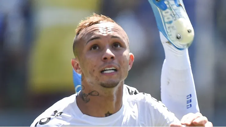 Photo by Pedro Vilela/Getty Images - Everton Cebolinha com a camisa do Grêmio