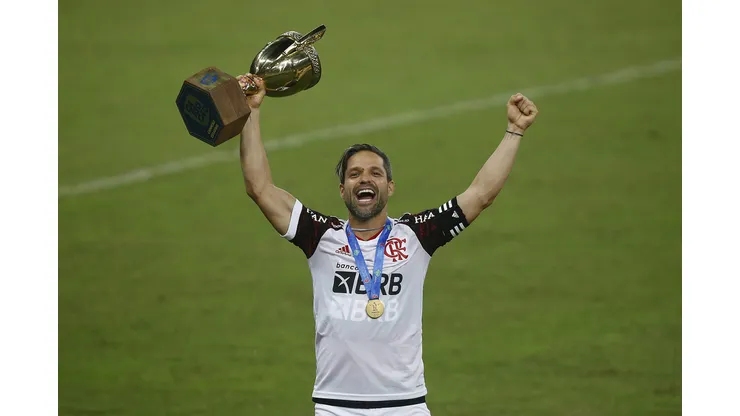 Craque do Flamengo aceita condições para ser uma espécie de ‘Diego Ribas’ - Foto: Wagner Meier/Getty Images