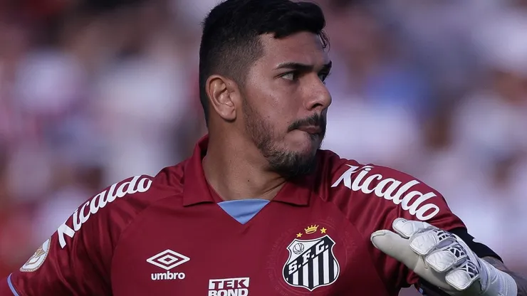 Foto: Ettore Chiereguini/AGIF - João Paulo é titular do Santos