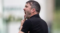 Foto: Isabela Azine/AGIF - Coudet: técnico desistiu de utilizar jovem no Inter