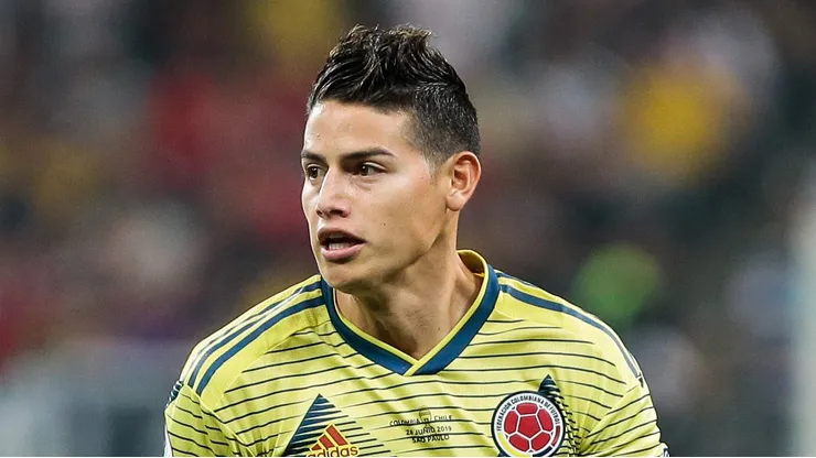 James atuando pela Seleção da Colômbia.
