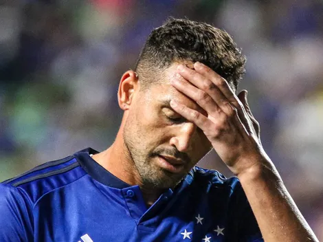 Cruzeiro assina papelada, vende atacante para a Europa e Gilberto descobre desfalque