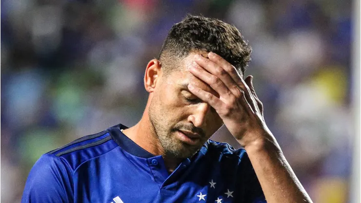 Foto: Fernando Moreno/AGIF - Gilberto descobre saída do Cruzeiro
