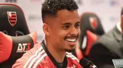 Foto: Gilvan de Souza/Flamengo - Allan foi contratado na janela de meio de ano, mas há o interesse do #CRF em Juan Sforza