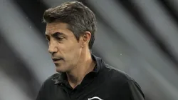 RJ - RIO DE JANEIRO - 27/08/2023 - BRASILEIRO A 2023, BOTAFOGO X BAHIA - Bruno Lage tecnico do Botafogo durante partida contra o Bahia no estadio Engenhao pelo campeonato Brasileiro A 2023. Foto: Jorge Rodrigues/AGIF