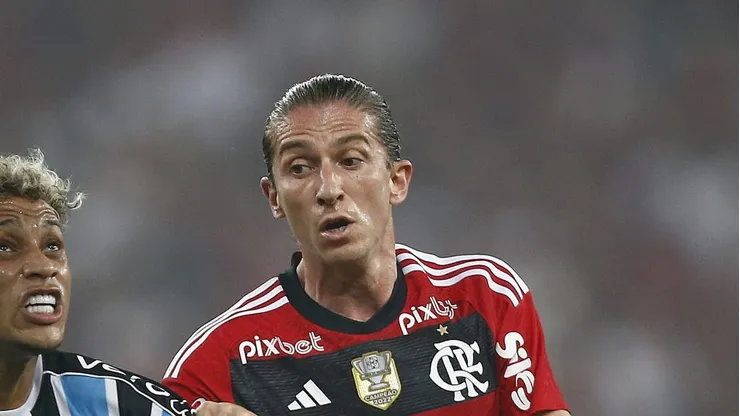 Photo by Wagner Meier/Getty Images - Filipe Luís toma decisão no Flamengo