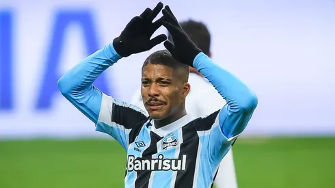 Foto: Pedro H. Tesch/AGIF - Jean Pyerre sempre é acompanhado pelo Grêmio.