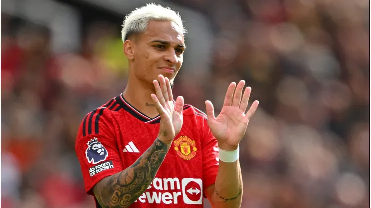(Photo by Stu Forster/Getty Images) - Antony passa por momento tenso.