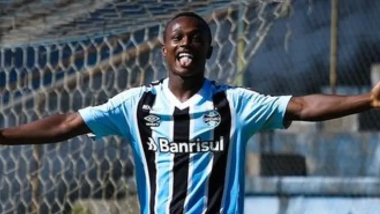 Foto: Rodrigo Fatturi / Divulgação / Grêmio - Nathan Fernandes: jovem está valorizado no Grêmio