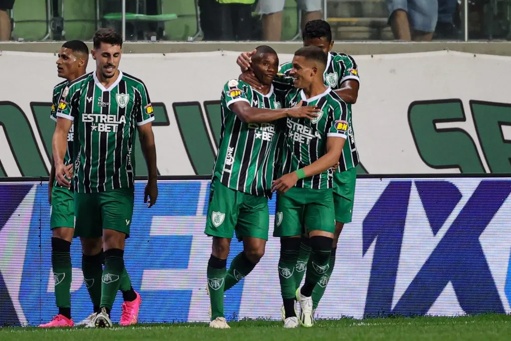 Foto: Gilson Lobo/AGIF