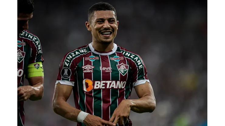RJ - RIO DE JANEIRO - 24/08/2023 - LIBERTADORES 2023, FLUMINENSE X OLIMPIA - Andre jogador do Fluminense comemora seu gol durante partida contra o Olimpia no estadio Maracana pelo campeonato Libertadores 2023. Foto: Thiago Ribeiro/AGIF