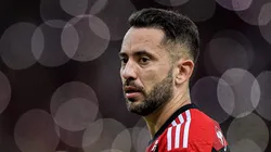 RJ - RIO DE JANEIRO - 11/06/2023 - BRASILEIRO A 2023, FLAMENGO X GREMIO - Everton Ribeiro jogador do Flamengo durante partida contra o Gremio no estadio Maracana pelo campeonato BRASILEIRO A 2023. Foto: Thiago Ribeiro/AGIF