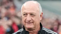 PR - CURITIBA - 02/09/2023 - BRASILEIRO A 2023, ATHLETICO-PR X ATLETICO-MG - Luiz Felipe Scolari, Felipao, tecnico do Atletico-MG durante partida contra o Athletico-PR no estadio Arena da Baixada pelo campeonato Brasileiro A 2023. Foto: Robson Mafra/AGIF