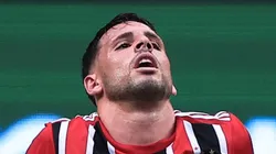 SP - Sao Paulo - 22/01/2023 - PAULISTA 2023, PALMEIRAS X SAO PAULO - Calleri jogador do Sao Paulo lamenta empate ao final da partida contra o Palmeiras no estadio Arena Allianz Parque pelo campeonato Paulista 2023. Foto: Ettore Chiereguini/AGIF