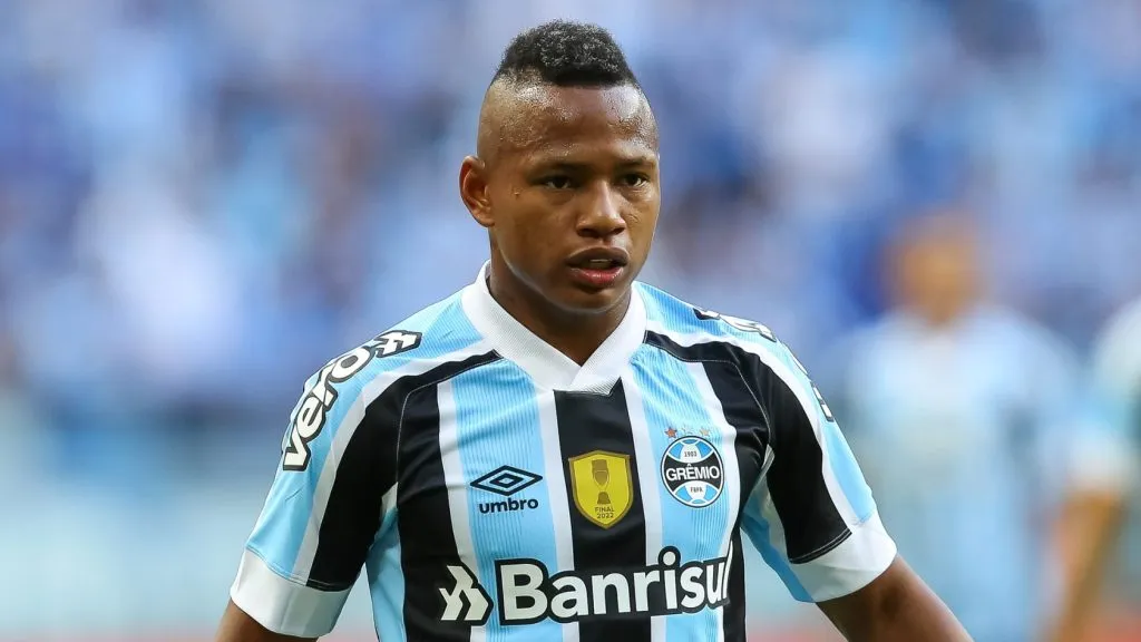 Foto: Pedro H. Tesch/AGIF - Campaz ainda é do Grêmio.