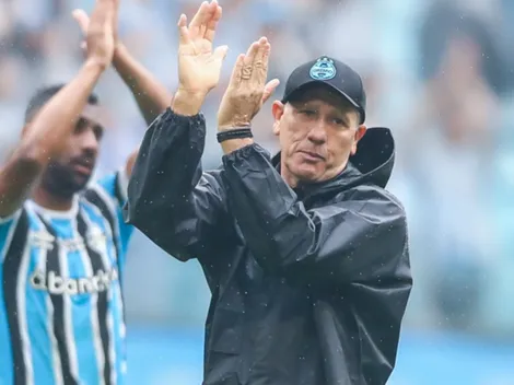 Renato fica muito satisfeito com novo reforço do Grêmio e elogia jogador publicamente
