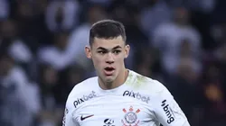 SP - SAO PAULO - 26/08/2023 - BRASILEIRO A 2023, CORINTHIANS X GOIAS - Gabriel Moscardo jogador do Corinthians durante partida contra o Goias no estadio Arena Corinthians pelo campeonato Brasileiro A 2023. Foto: Marcello Zambrana/AGIF