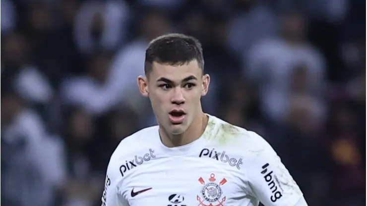 SP - SAO PAULO - 26/08/2023 - BRASILEIRO A 2023, CORINTHIANS X GOIAS - Gabriel Moscardo jogador do Corinthians durante partida contra o Goias no estadio Arena Corinthians pelo campeonato Brasileiro A 2023. Foto: Marcello Zambrana/AGIF