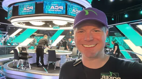 Jonatha Little promoveu um ótimo debate nas redes sociais (Foto: Reprodução Instagram @jcardshark)