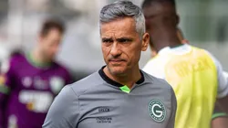 MG - BELO HORIZONTE - 13/08/2023 - BRASILEIRO A 2023, AMERICA-MG X GOIAS - Armando Evangelista tecnico do Goias durante partida contra o America-MG no estadio Independencia pelo campeonato Brasileiro A 2023. Foto: Fernando Moreno/AGIF