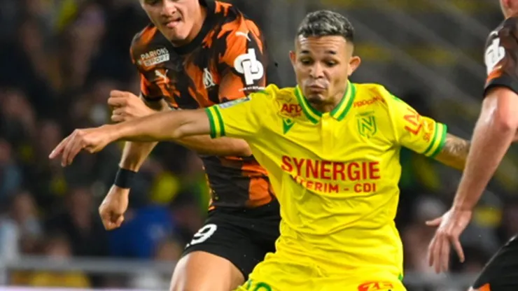 Divulgação/Nantes - Adson estreou pelo Nantes