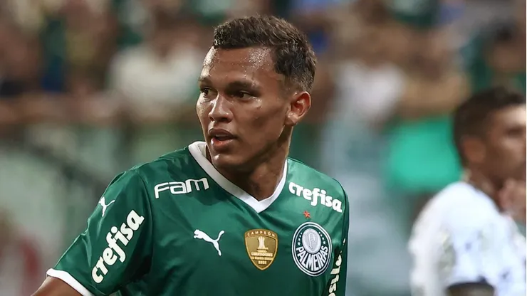 Foto: Marcello Zambrana/AGIF - Gabriel Veron vira notícia na torcida do Palmeiras