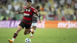 Luiz Araujo jogador do Flamengo durante partida contra o Fluminense no estadio Maracana pelo campeonato Brasileiro A 2023. Foto: Jorge Rodrigues/AGIF