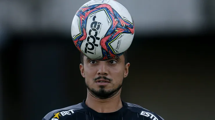Rafael segue o tratamento de lesão no joelho no CT do Botafogo - Foto: Vitor Silva/Botafogo.