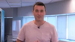 André Rizek analisando o lance do pênalti - Reprodução/GE