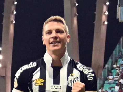 Julio Furch ganha chance no time titular do Santos contra o Flamengo