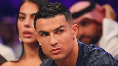 Cristiano Ronaldo acompanhado da esposa na Arábia Saudita. Foto: Justin Setterfield/Getty Images