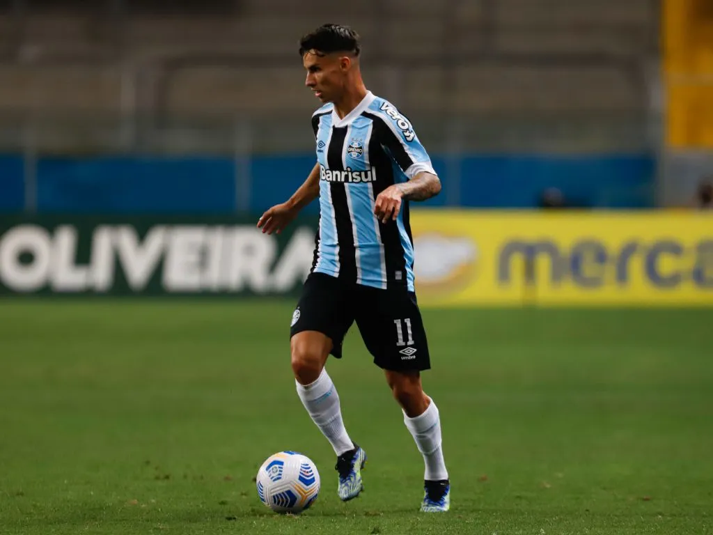 RS – Porto Alegre – 09/12/2021 – BRASILEIRO A 2021, GREMIO X ATLETICO-MG -Ferreirinha jogador do Gremio durante partida contra o Atletico-MG no estadio Arena do Gremio pelo campeonato Brasileiro A 2021. Foto: Maxi Franzoi/AGIF