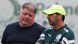 Anderson Barros e Abel Ferreira no Palmeiras. (Foto: Cesar Greco/Palmeiras/by Canon)