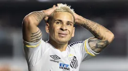 Foto: Abner Dourado/AGIF - Atacante do Santos foi assunto de Lugano.