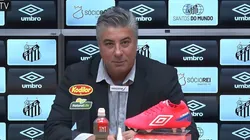 Gringo decide jogar no Santos por mais tempo e Gallo é avisado