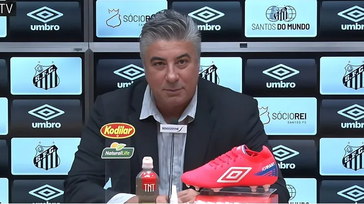 Gringo decide jogar no Santos por mais tempo e Gallo é avisado
