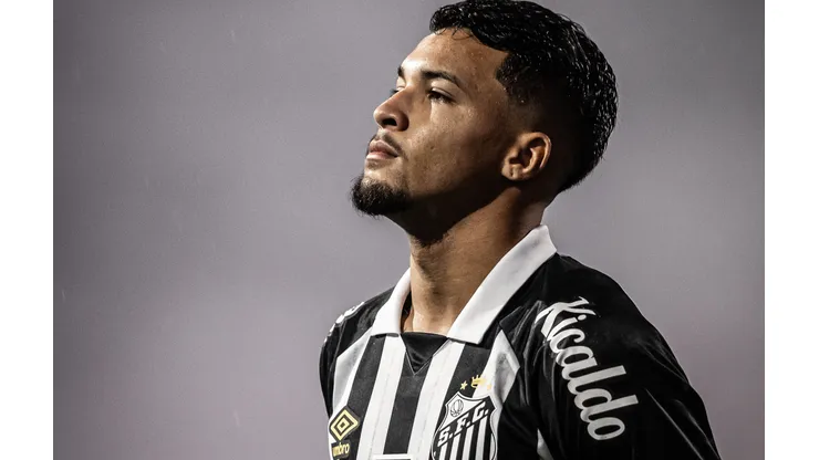 Foto: Raul Baretta/Santos - Marcos Leonardo 'causou' no banco após empate do Santos e fotógrafo 'dedurou' cena