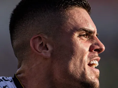 Torcida ‘esquece’ Gabriel Pec e escolhe vilão do Vasco na temporada