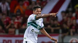 Maurício Garcez em ação diante do Inter