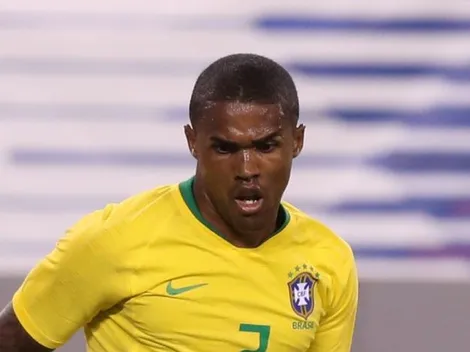 São Paulo monitora Douglas Costa e +3 atacantes