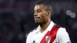 BUENOS AIRES, ARGENTINA - AUGUST 21: Nicolas De La Cruz of River Plate looks on during a Liga Profesional 2022 match between River Plate and Central Cordoba at Estadio Mas Monumental Antonio Vespucio Liberti on August 21, 2022 in Buenos Aires, Argentina. (Photo by Marcelo Endelli/Getty Images)