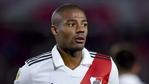 BUENOS AIRES, ARGENTINA - MARCH 31: Nicolas De La Cruz of River Plate looks on during a match between River Plate and Union as part of Liga Profesional 2023 at Estadio Más Monumental Antonio Vespucio Liberti on March 31, 2023 in Buenos Aires, Argentina. (Photo by Marcelo Endelli/Getty Images)