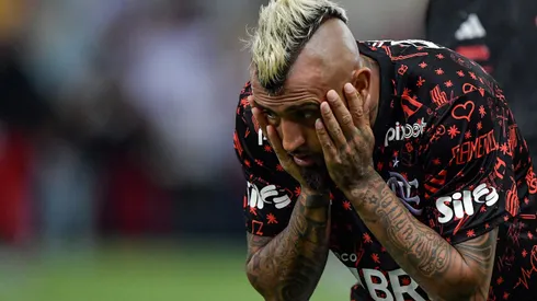 Vidal apronta em Curitiba e notícia chega voando no Flamengo - Foto: Thiago Ribeiro/AGIF