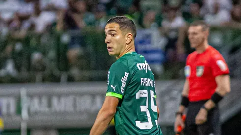 Fabinho em ação contra o Bahia