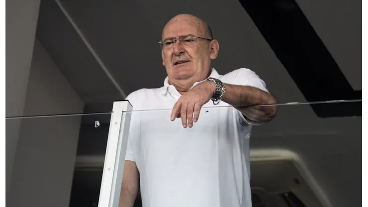 R$ 600 milhões no acordo: Rueda pode enriquecer o Santos - Foto: Abner Dourado/AGIF