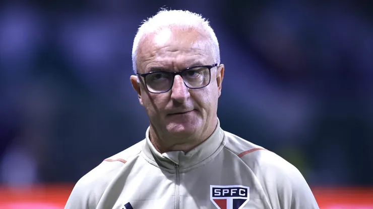 Foto: Marcello Zambrana/AGIF - Dorival Junior tecnico do Sao Paulo durante partida contra o Palmeiras no estadio Arena Allianz Parque pelo campeonato Brasileiro A 2023.