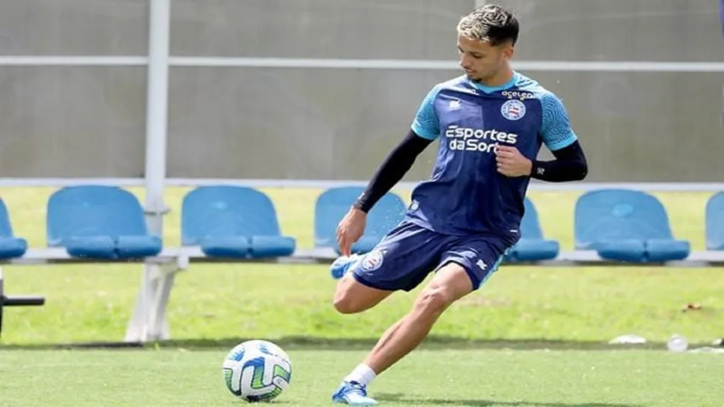 Atacante Biel durante Treino – Crédito: Felipe Oliveira/EC Bahia