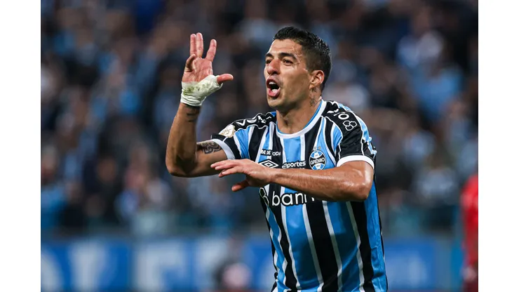 Amigos de Suárez: Abel está louco para Palmeiras contratar +2 reforços - Foto: Maxi Franzoi/AGIF