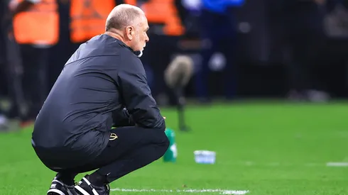 Corinthians estuda jogadas ensaiadas do Santos para o clássico. Foto: Marcello Zambrana/AGIF