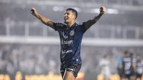 ML pode sair e levar ele junto: +1 do Santos pode dar adeus em breve - Foto: Abner Dourado/AGIF